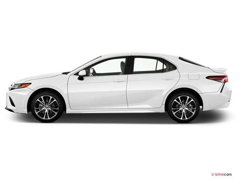 2019 Toyota Camry photo