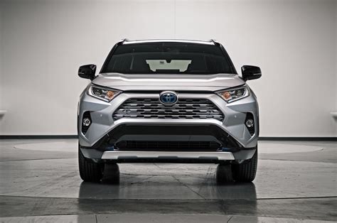 2019 Toyota Rav4 hybrid photo