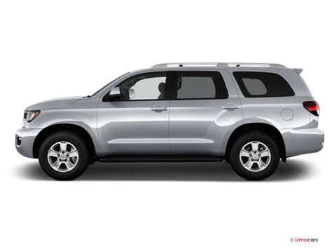 2019 Toyota Sequoia photo