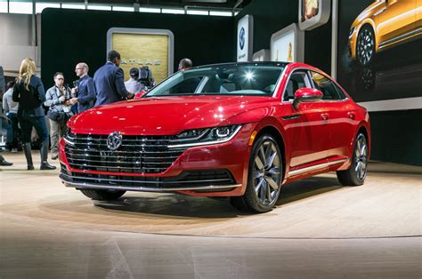 2019 Volkswagen Arteon photo