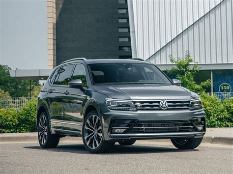 2019 Volkswagen Tiguan photo