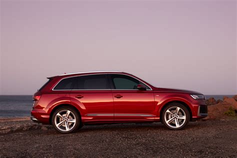 2020 Audi Q7 photo