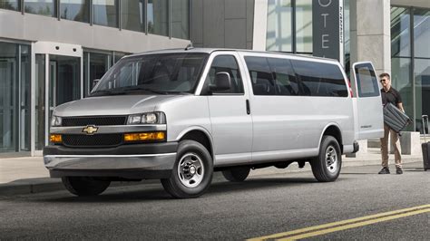 2020 Chevrolet Express engine