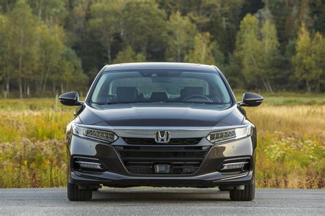 2020 Honda Accord hybrid photo