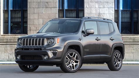 2020 Jeep Renegade engine