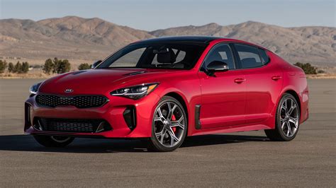 2020 Kia Stinger photo