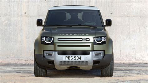 2020 Land rover Defender photo