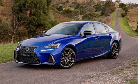 2020 Lexus Is 300 photo