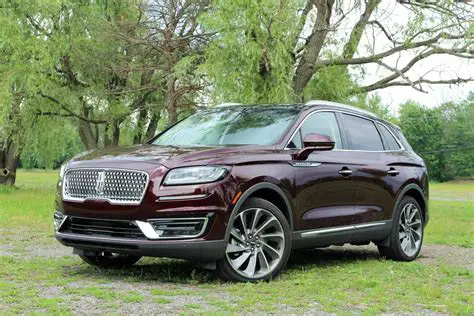 2020 Lincoln Nautilus engine