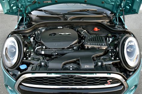 2020 Mini Cooper s engine