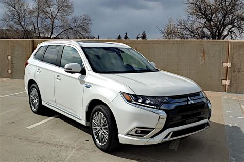 2020 Mitsubishi Outlander