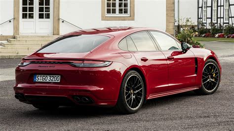 2020 Porsche Panamera