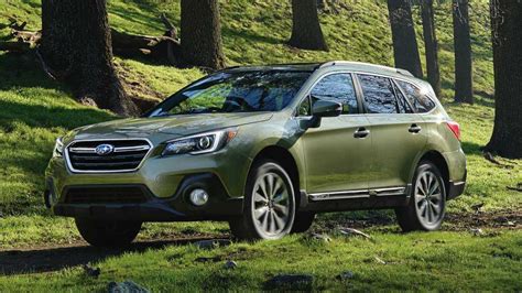 2020 Subaru Outback photo