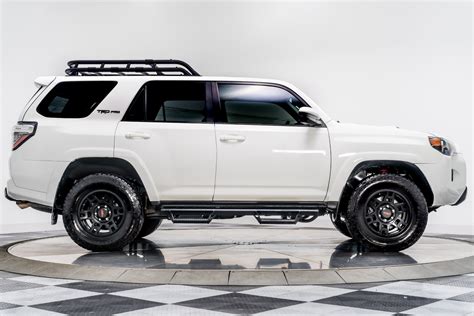 2020 Toyota 4runner photo