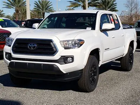 2020 Toyota Tacoma photo