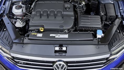 2020 Volkswagen Passat engine