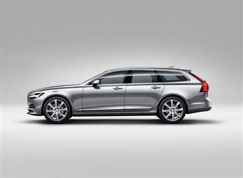 2020 Volvo V90 photo