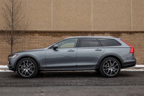 2020 Volvo V90cc photo