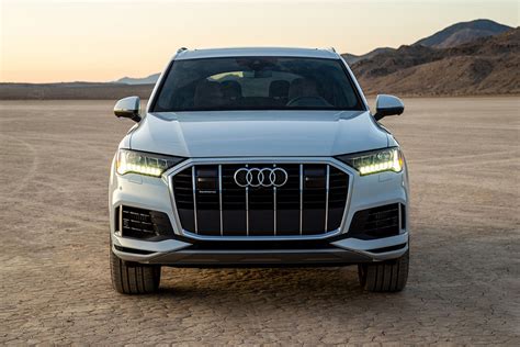 2021 Audi Q7 photo