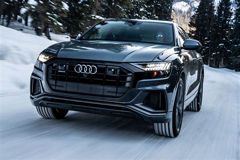 2021 Audi Q8 photo