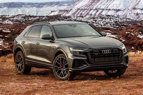 2021 Audi Q8 photo