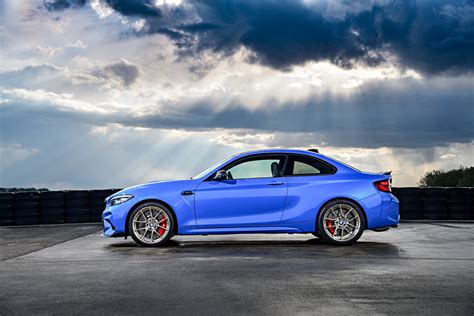 2021 Bmw M2 photo