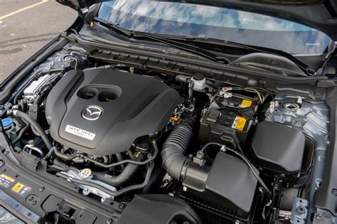 2021 Mazda Mazda3 engine