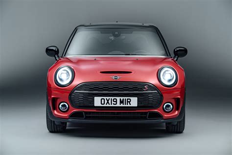 2021 Mini Cooper photo