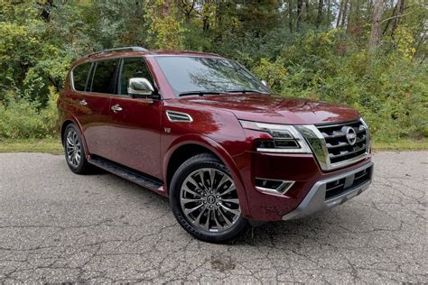 2021 Nissan Armada photo