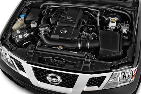 2021 Nissan Frontier engine