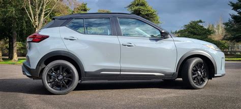 2021 Nissan Kicks photo