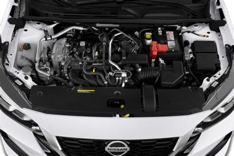 2021 Nissan Sentra engine