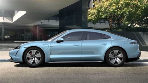 2021 Porsche Taycan photo