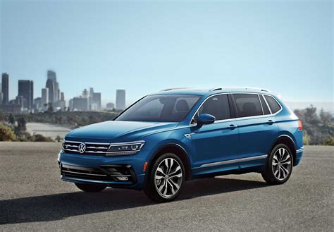 2021 Volkswagen Tiguan engine