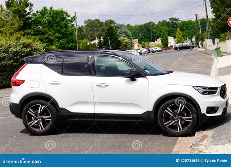 2021 Volvo Xc40 photo