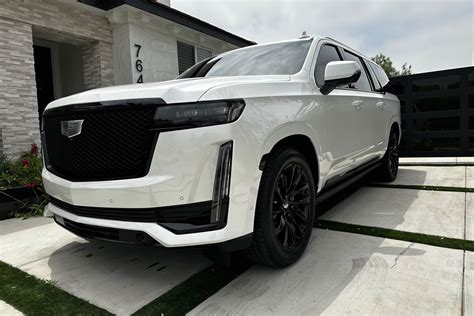 2022 Cadillac Escalade esv