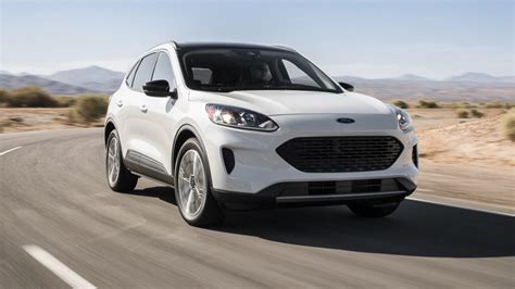 2022 Ford Escape hybrid engine