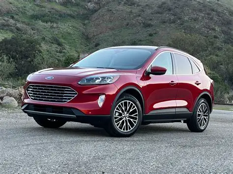 2022 Ford Escape hybrid photo