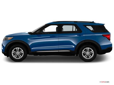 2022 Ford Explorer photo