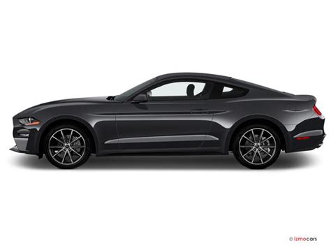 2022 Ford Mustang photo