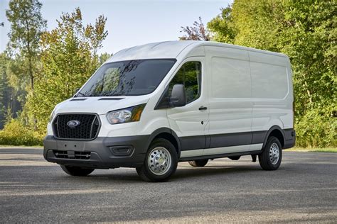 2022 Ford Transit photo