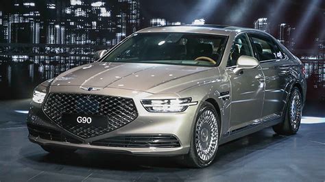 2022 Genesis G90 photo