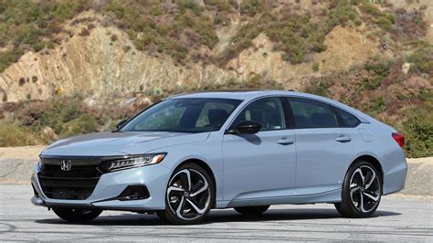 2022 Honda Accord hybrid photo