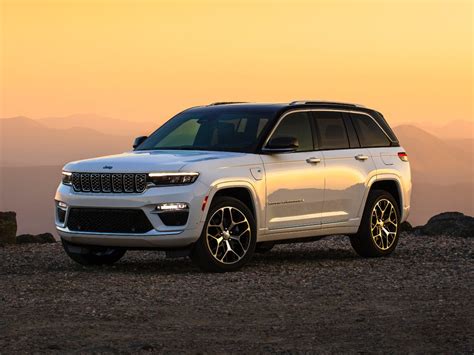 2022 Jeep Cherokee photo