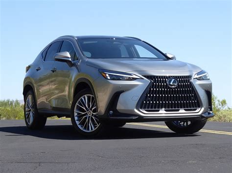 2022 Lexus Nx photo