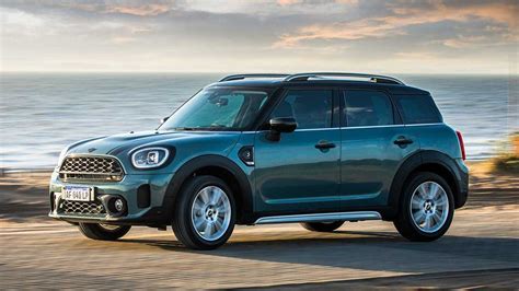 2022 Mini Countryman engine