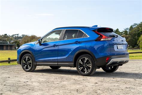 2022 Mitsubishi Eclipse cross photo