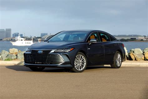 2022 Toyota Avalon photo