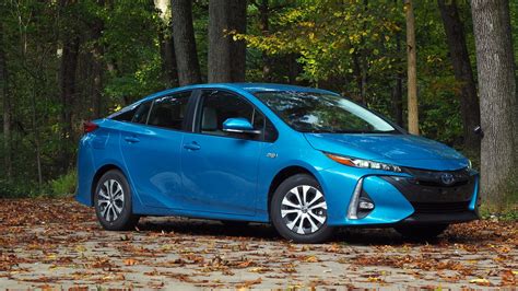 2022 Toyota Prius prime engine