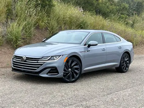 2022 Volkswagen Arteon photo